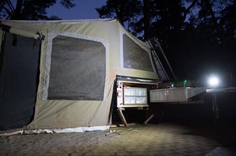 Lampe de camping à énergie solaire