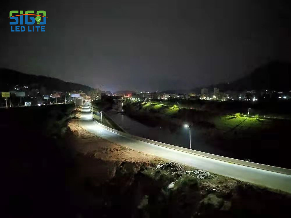 Les 10 meilleures raisons de passer des lampadaires traditionnels aux LED